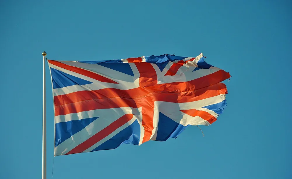 Britânico-iraniano é preso por suspeita de terrorismo ligado a incidente em base aérea