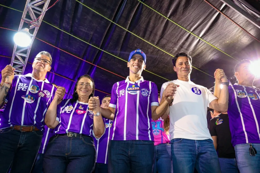 Jarbas Filho realiza último comício da campanha em Ibirajuba e destaca confiança na renovação do mandato