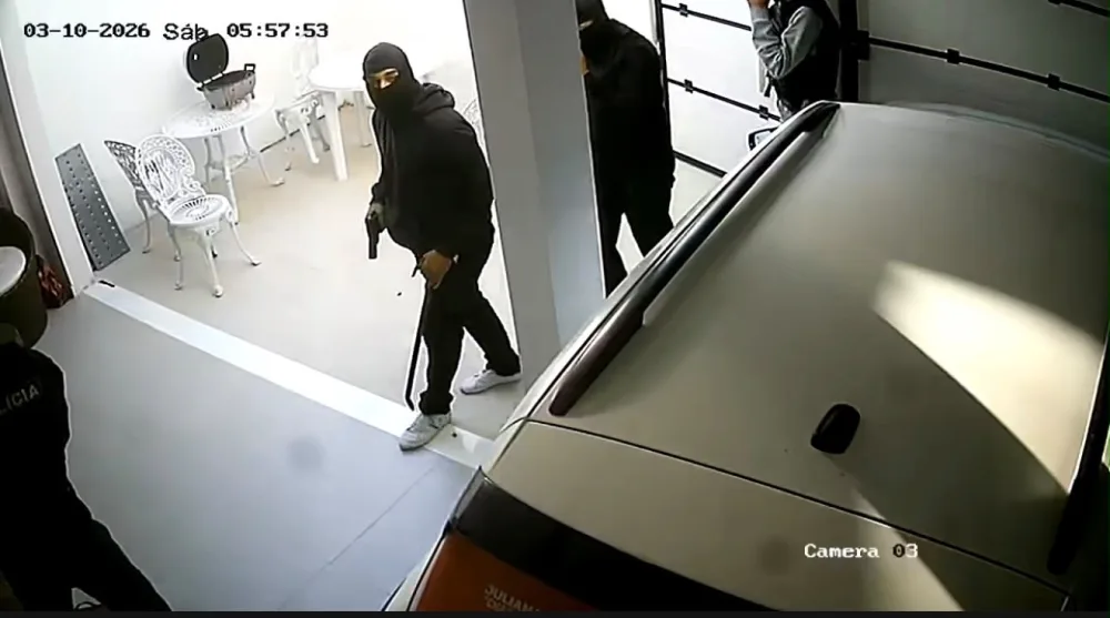 Casa de Batista Cabral é invadida por quatro homens armados no Cabo