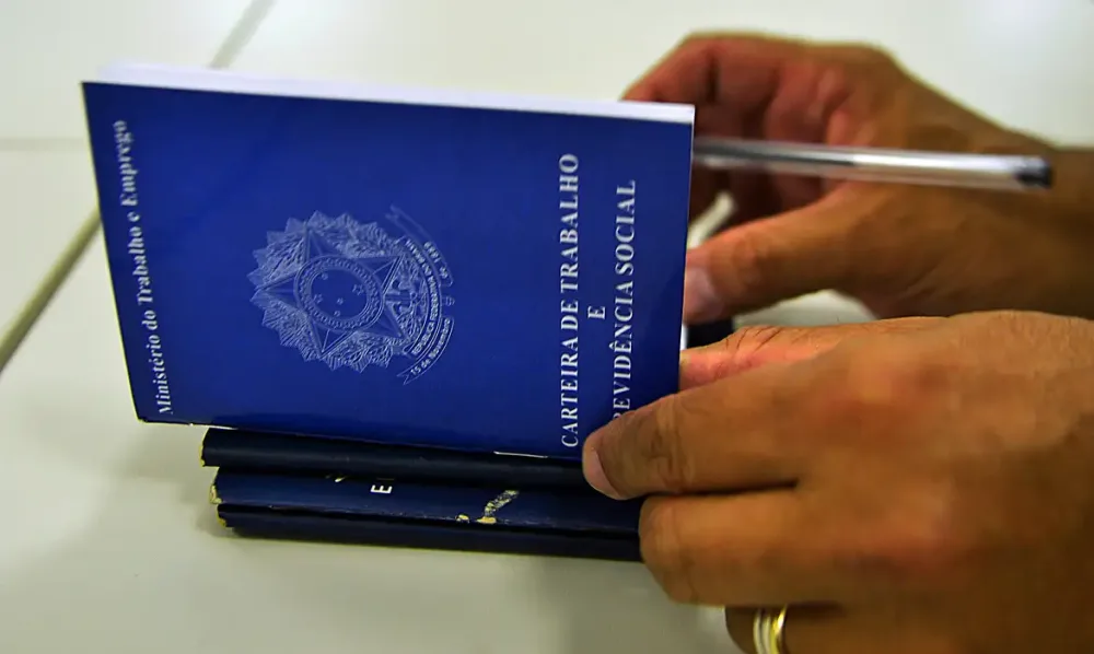Lote complementar do abono salarial começa a ser pago nesta quinta