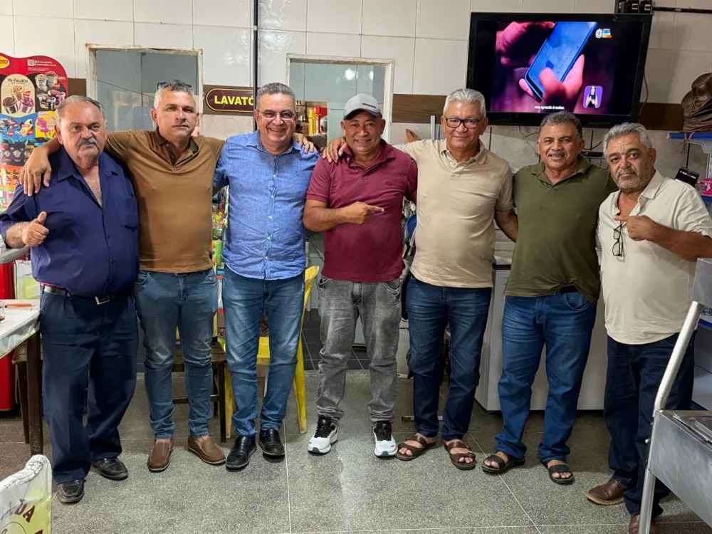 Vereadores da base se unem em apoio à reeleição de Pedão à presidência da Câmara de Parnamirim