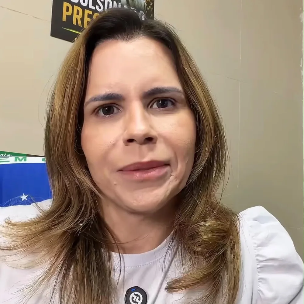 Clarissa Tércio divulga rede com mais de 9 mil advogados para apurar denúncias de doutrinação eleitoral em escolas