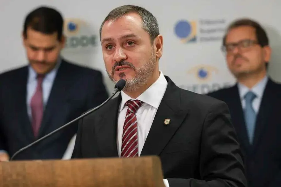 MPF investiga se Andrei Rodrigues vazou informações da “Sem Desconto”
