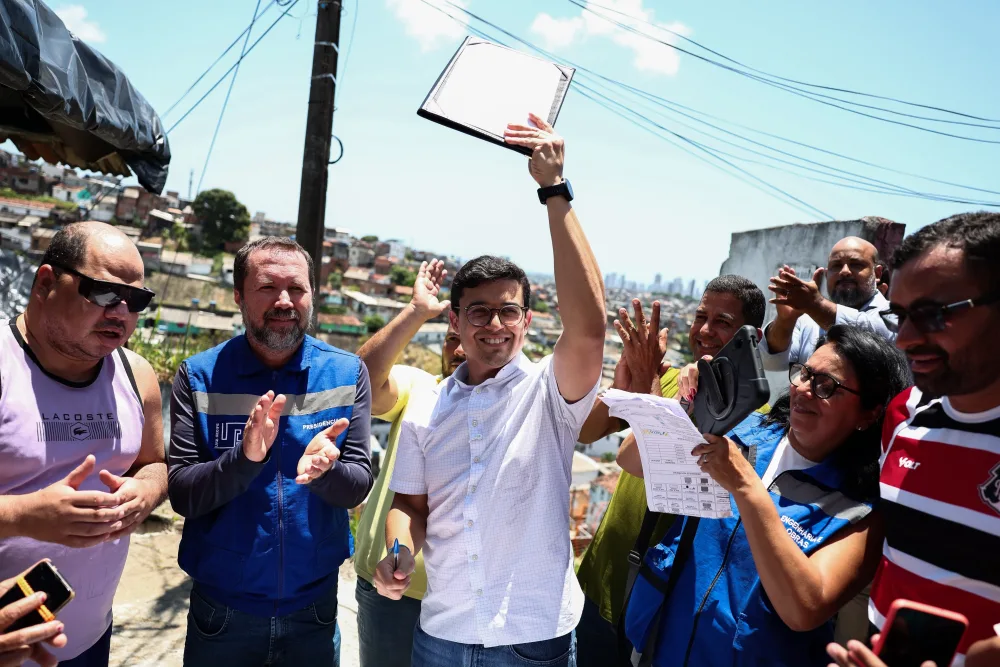 Prefeitura do Recife amplia segurança com ordem de serviço para obra de contenção de encosta no Vasco da Gama
