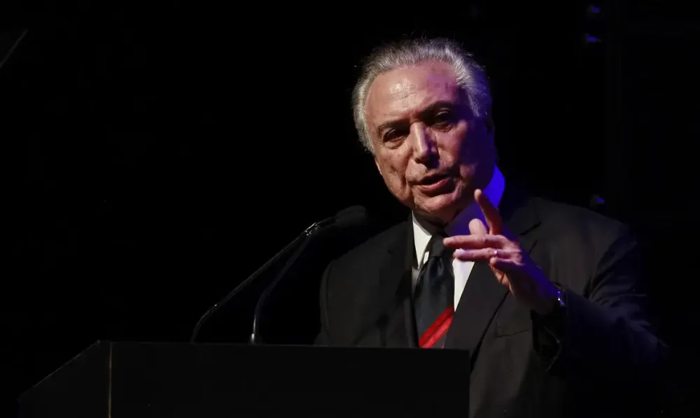 Temer declara apoio a Flávio no segundo turno e critica ataques de Lula