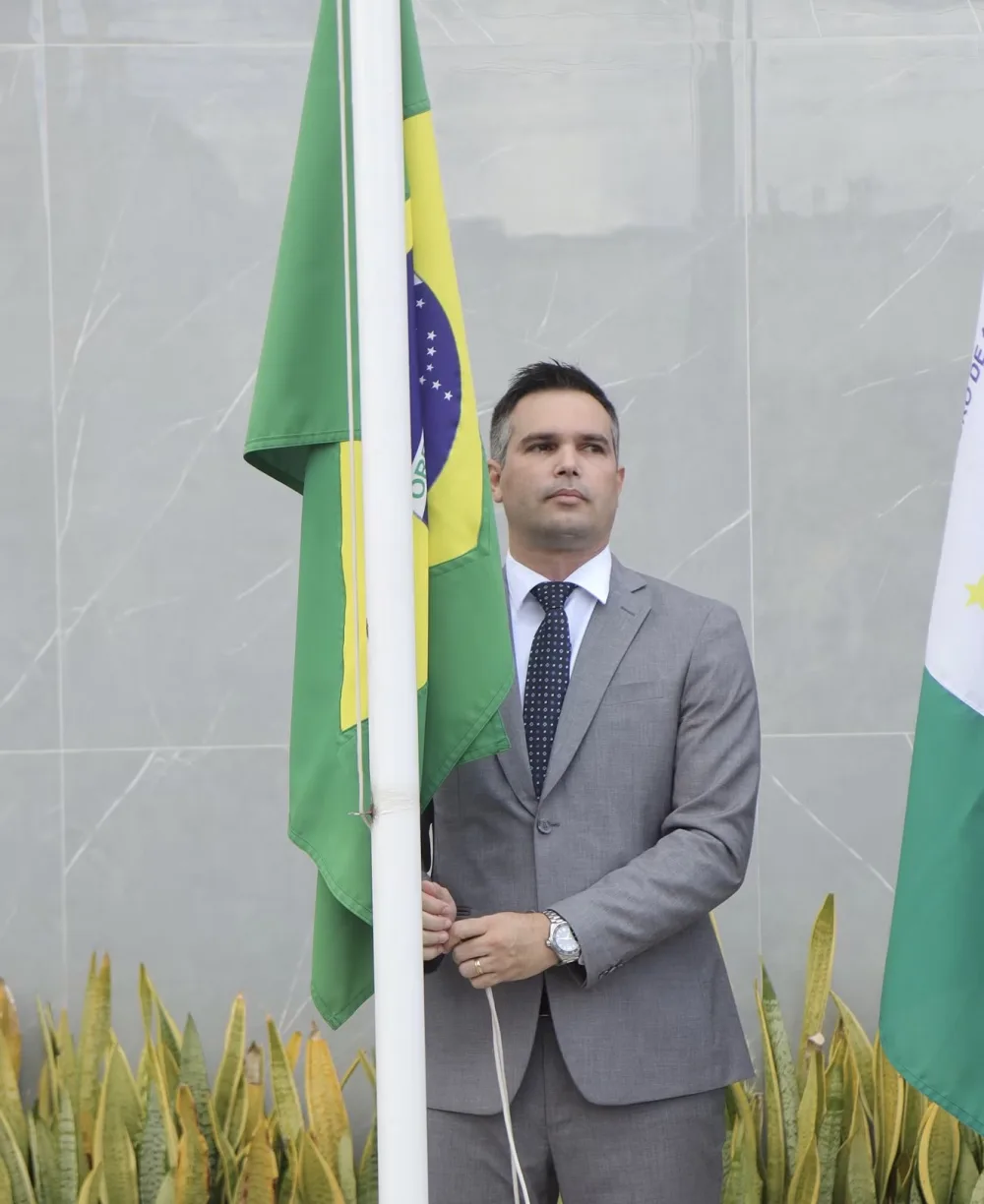Coluna da quarta-feira: Helinho Aragão se cacifa como uma das maiores lideranças políticas do interior de Pernambuco
