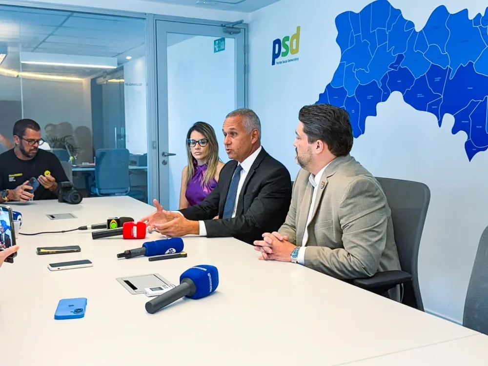 Coligação Pernambuco de Coração noticia crime de boca de urna à Justiça Eleitoral contra a Frente Popular