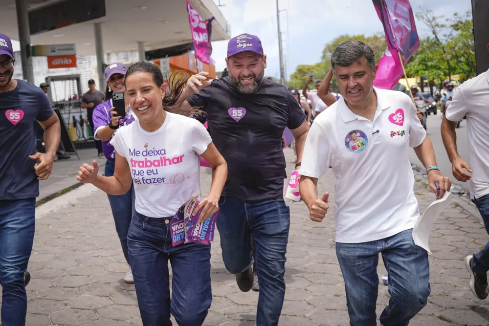 Raquel Lyra e Eduardo da Fonte abrem último fim de semana de campanha com grande panfletaço no Recife