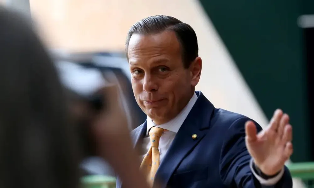 LIDE reunirá Flávio Bolsonaro e empresários em São Paulo