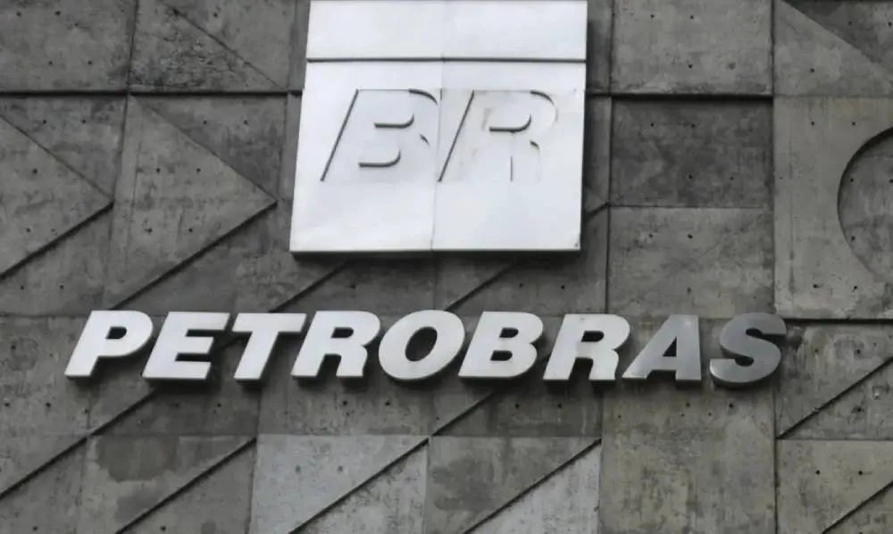 ADRs da Petrobras sobem quase 10% após primeiro turno das eleições