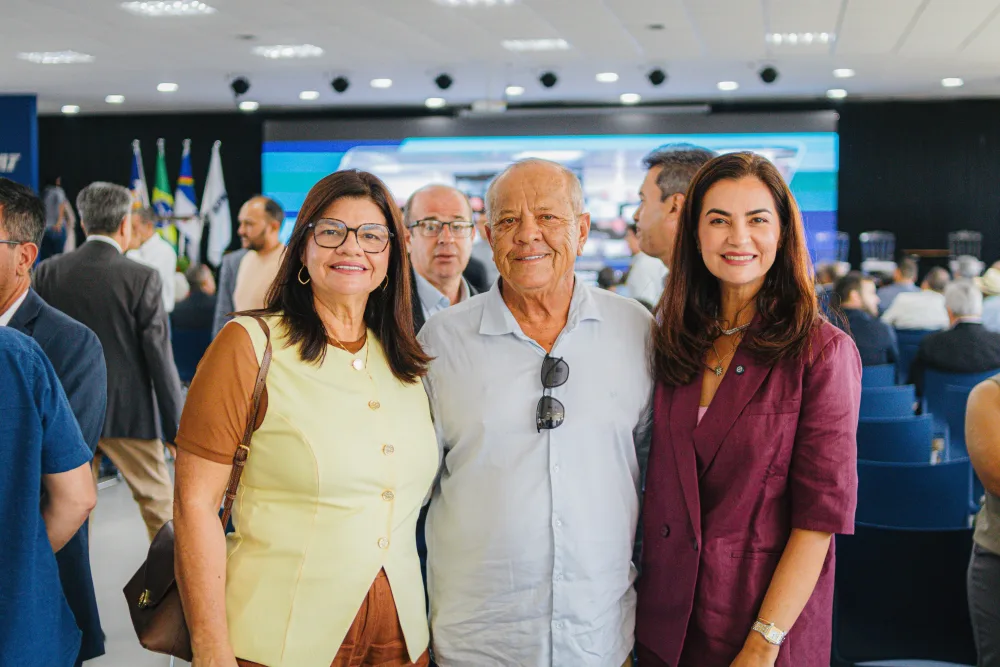 Janaína Uchôa prestigia inauguração do SEST SENAT em Goiana e reforça sua ligação histórica com o setor de transportes