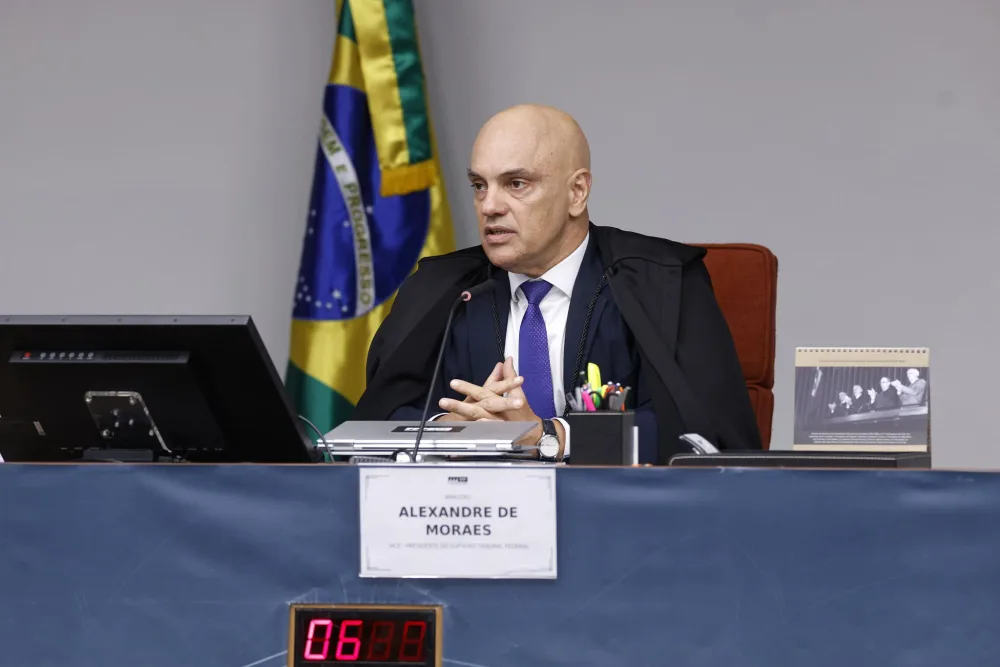Moraes será o relator de novo inquérito contra Flávio às vésperas do 2º turno