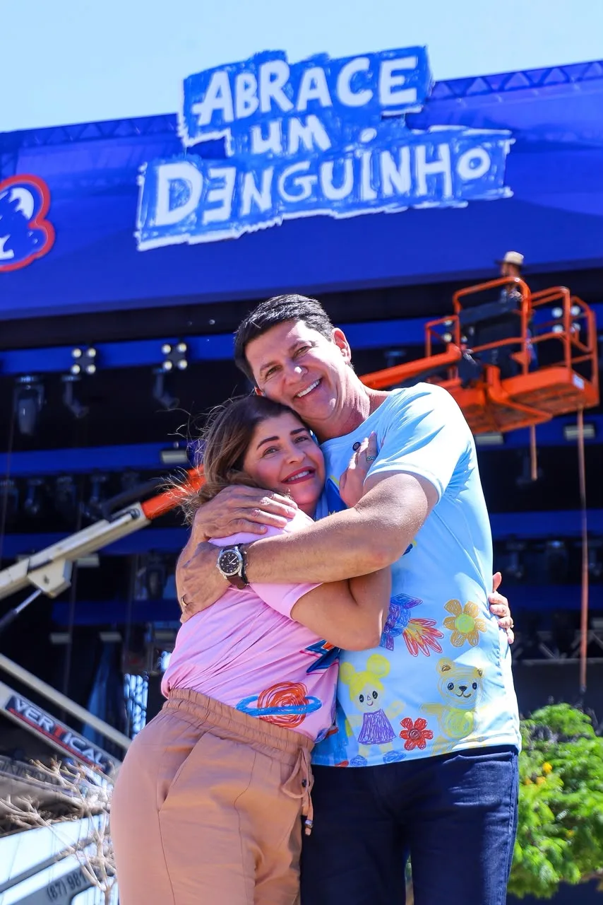 Prefeito Simão e Alinne Durando acompanham últimos detalhes para o festival infantil Abrace um Denguinho
