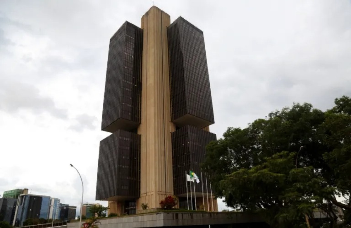 FÁTIMA MEIRA