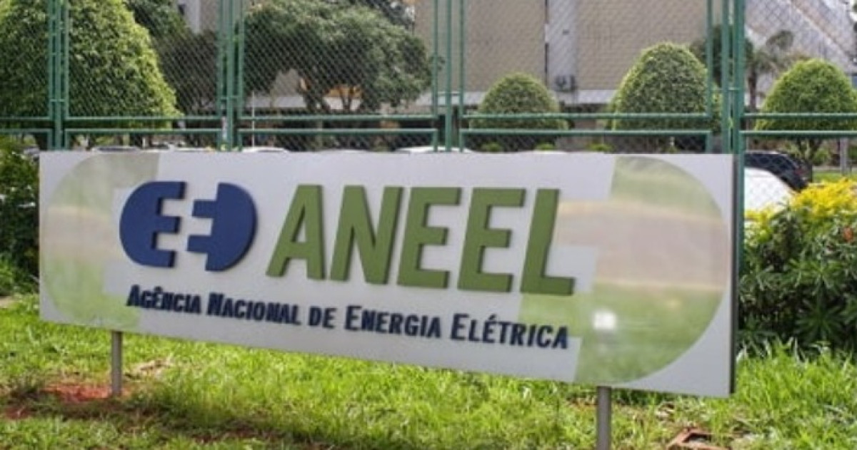 Conta de luz segue mais cara e pesa no bolso dos brasileiros em agosto