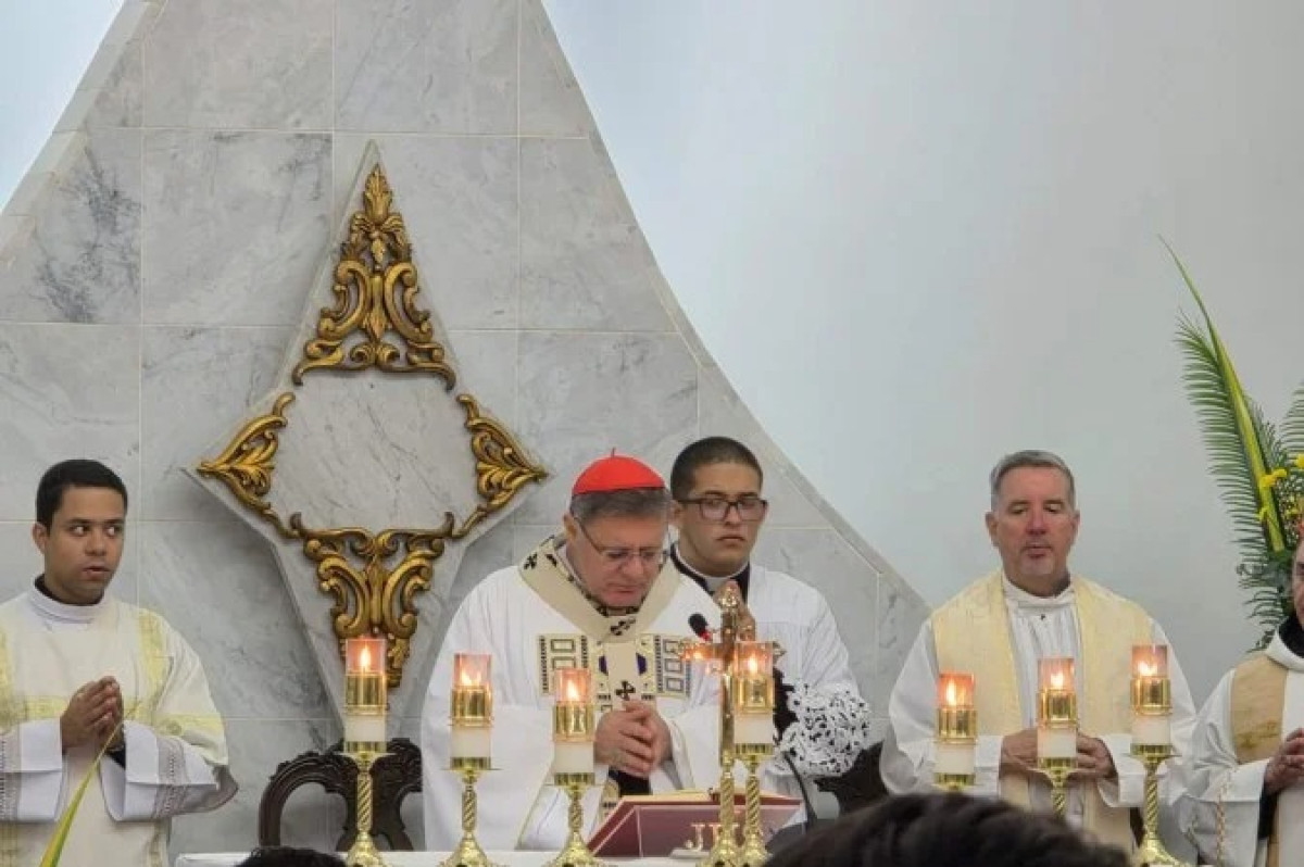 "Não entraremos nessa polêmica", diz dom Paulo Cezar sobre padre excomungado