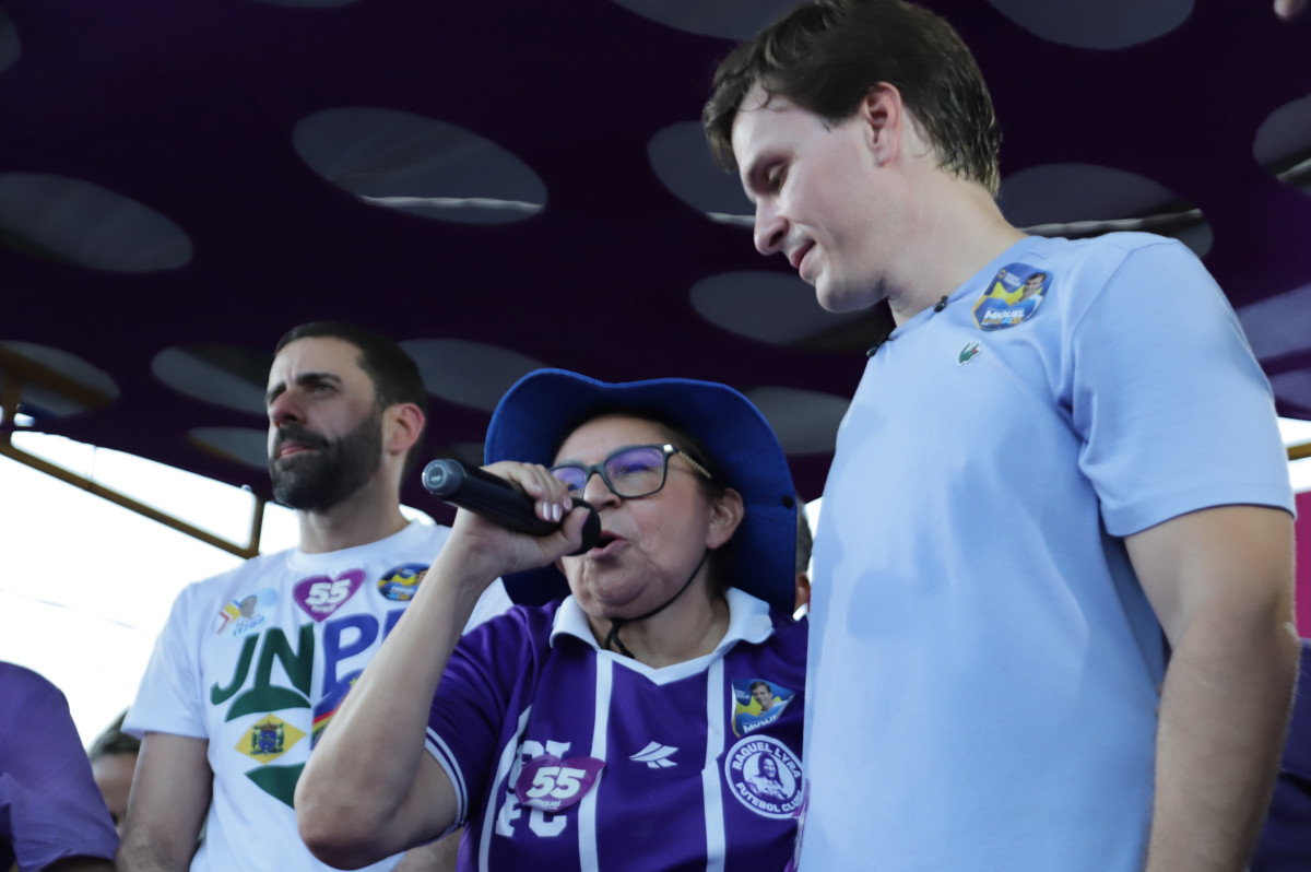 Miguel Coelho e a prefeita Dona Graça ampliam força eleitoral e levam multidão às ruas de Catende em grande arrastão