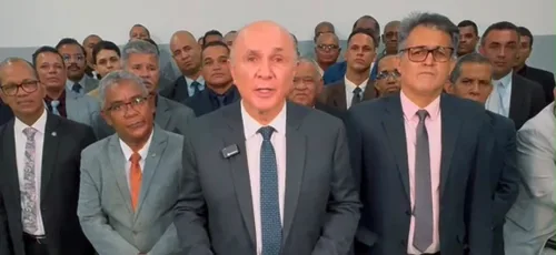 Convenção de Ministros da Assembleia de Deus Novas de Paz declara apoio a Flávio Bolsonaro