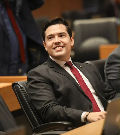 Cayo Albino (PSB) é eleito deputado estadual com maior votação da história de Garanhuns