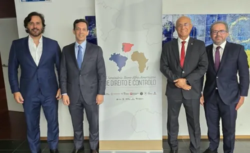 Conselheiros debatem consensualismo e democracia em seminário internacional