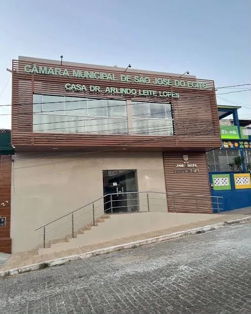 Câmara de São José do Egito prepara concurso com três vagas de nível superior na área jurídica