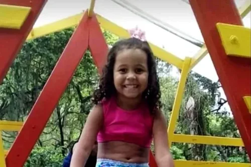 Campanha eleitoral de Lula foca na morte de Ana Clara