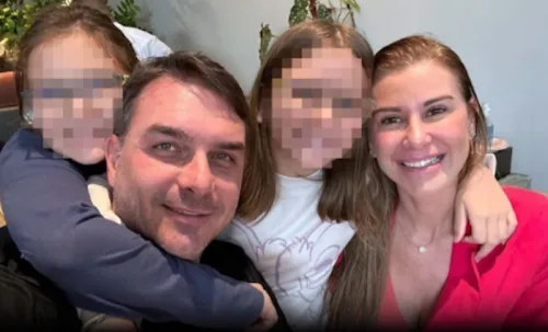 Empresa Intelbras demite funcionário que ameaçou fuzilar filhas de Flávio Bolsonaro
